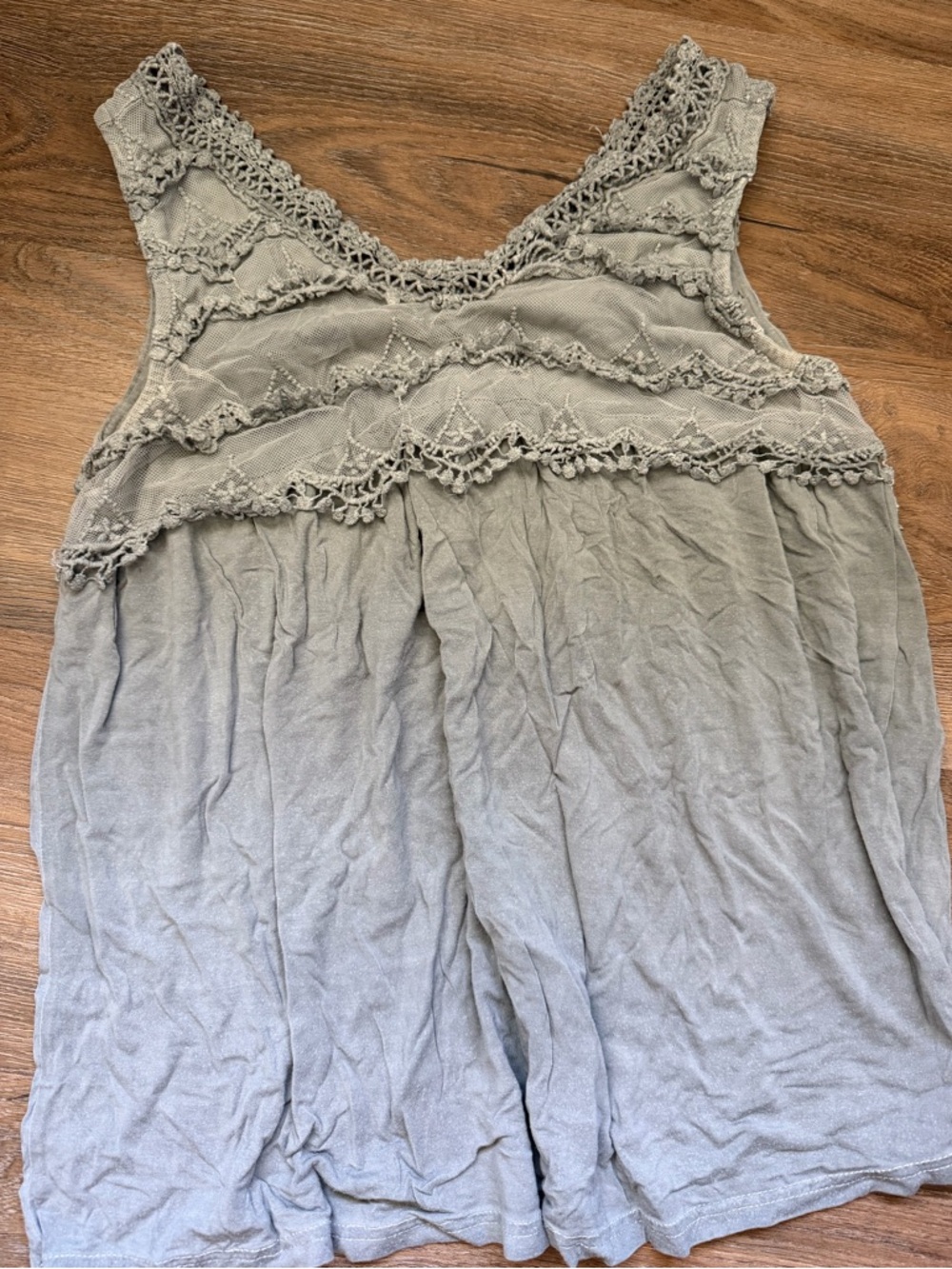 POL Lace Trimmed Babydoll Tank Top Size Medium